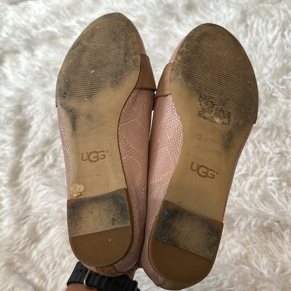UGG snake skin flats size 8 - Picture 9 of 14